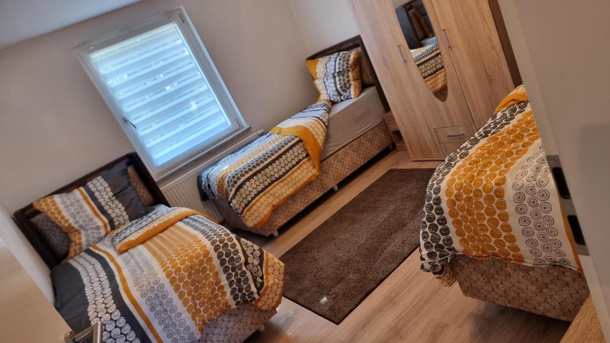 ארפורט Ferienwohnung Balkan מראה חיצוני תמונה